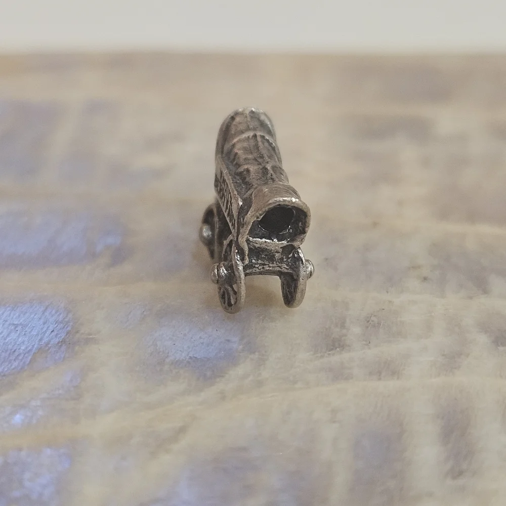 Knotts Berry Farm Sterling Silver Covered Wagon Charm